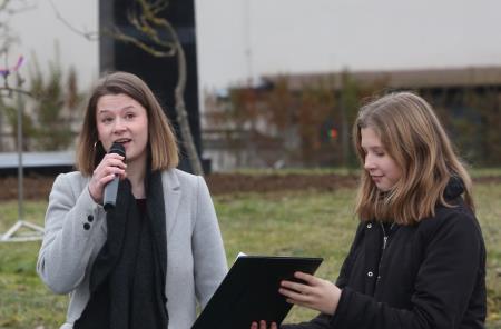 Slovesnost ob postavitvi Mobila na veter 16 Foto Ljubo Vukelič
